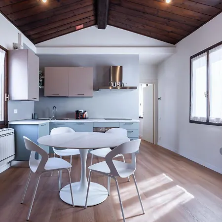 Apartment Attic Romance With Balcony