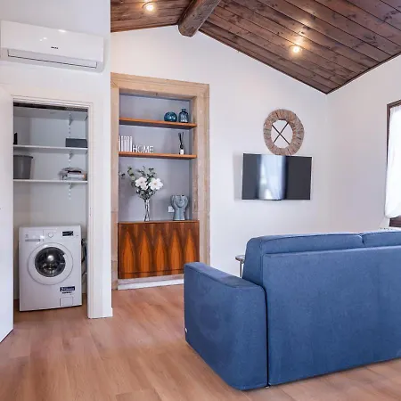 Apartmán Attic Romance With Balcony *